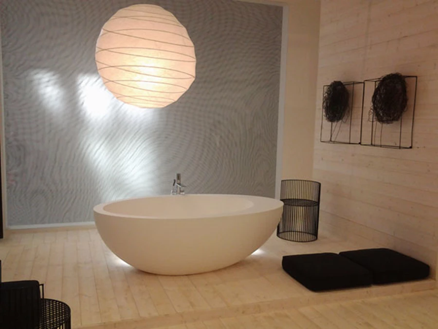 העיצוב העכשווי מעביר השפעות מהסלון אל חלל האמבטיה