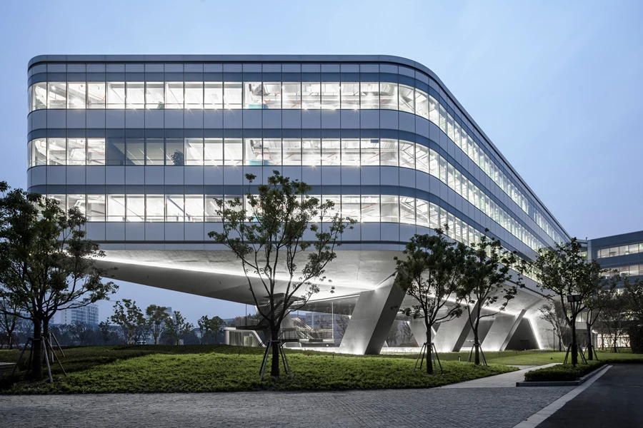 משרדי Johnson Controls שנגחאי | תכנון: Gensler אדריכלים  | צילום: BlackStation