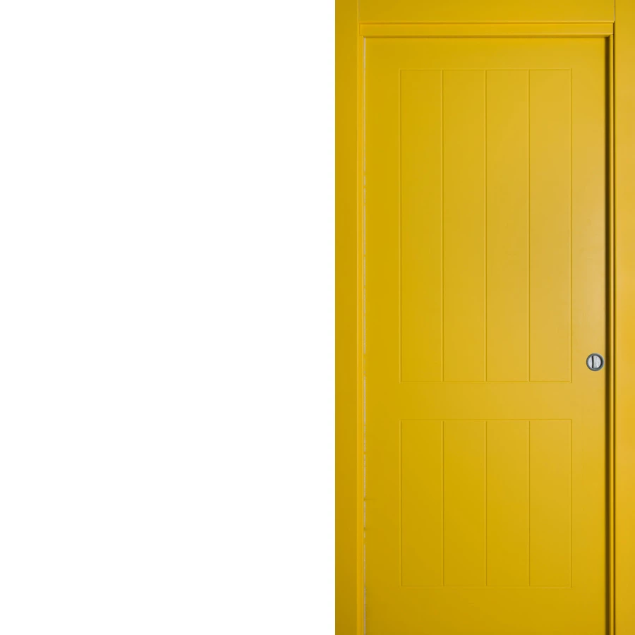 דלת חושן הזזה לכיס צהובה, דלתות דרור. צילום- דרור ורסצקי